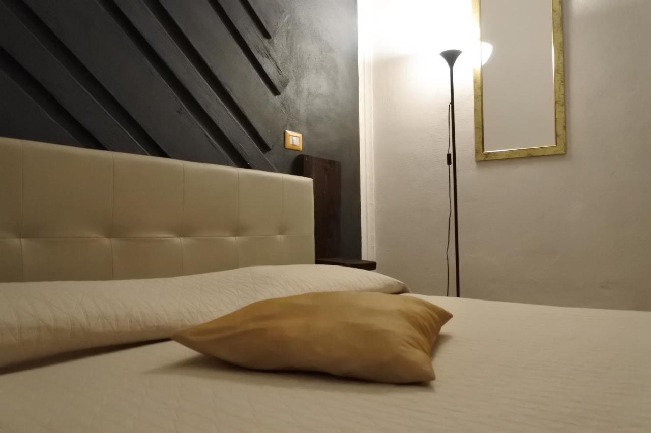 Bhome Fashion Suite Naples Luaran gambar